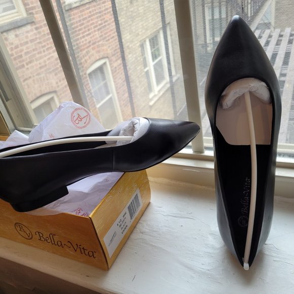 Bella Vita Vivien 9.5WW black leather NIB - Picture 5 of 8